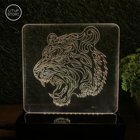 Lion Roar - Crystal Lamp