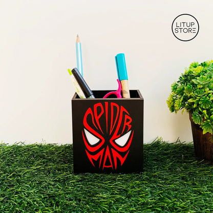 mask spiderman pen holder front view